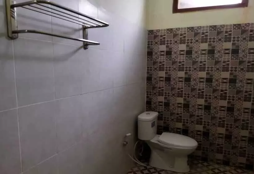 پانسیون Borobudur Kampung Homestay  Gumbiro