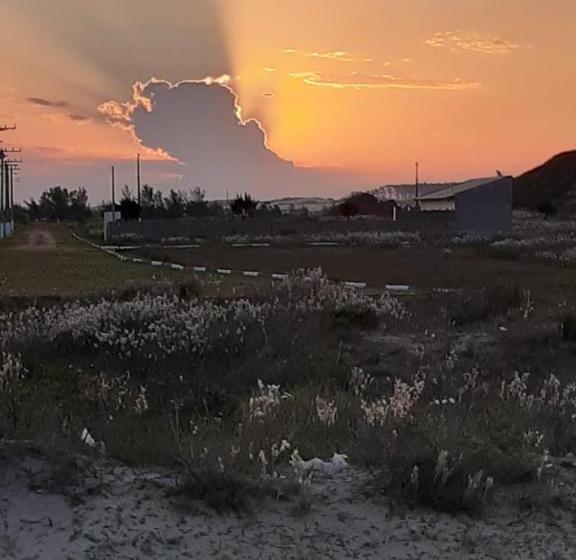 ペンション Recanto Das Pedras   Casa Pedra Portuguesa   Com Vista Para O Mar