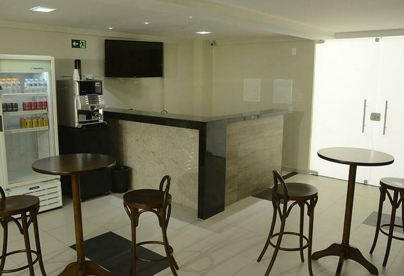 Mont Blanc Suites Duque De Caxias