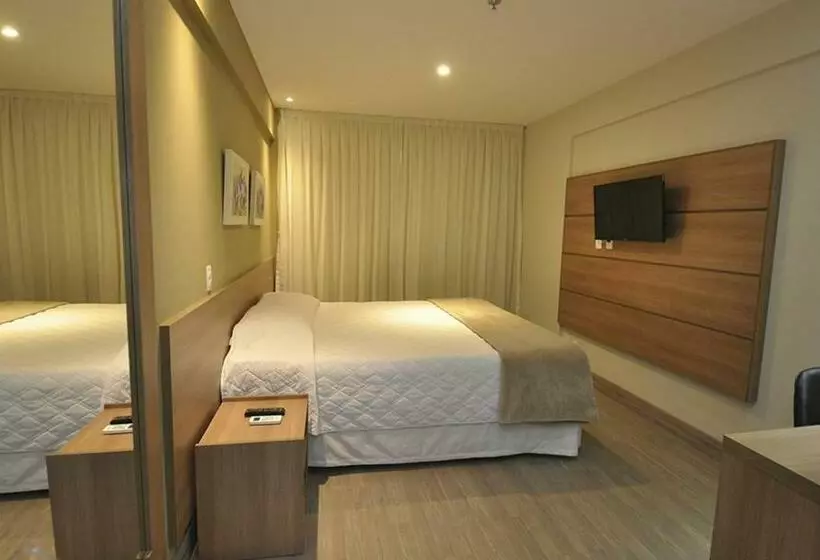 Mont Blanc Suites Duque De Caxias