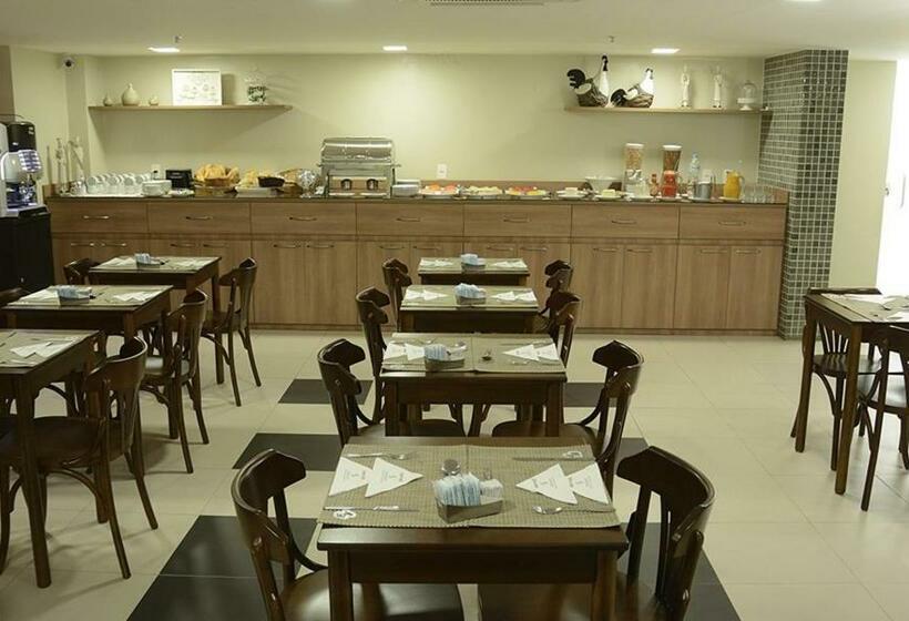 Mont Blanc Suites Duque De Caxias