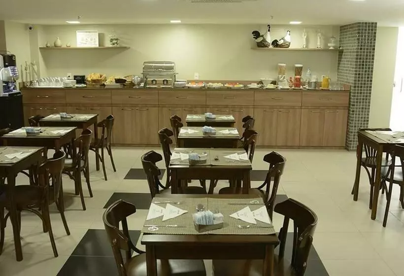 Mont Blanc Suites Duque De Caxias