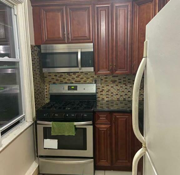 膳宿费 A Beautiful Room In Queens