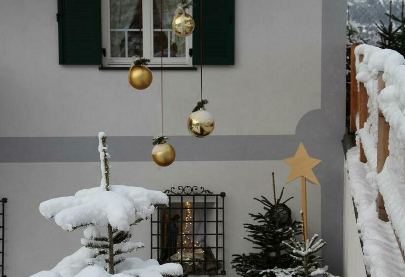 膳宿费 La Lum De Roisc