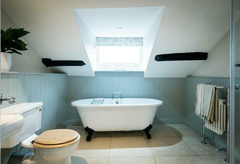 فندق صغير The Hare & Hounds Inn