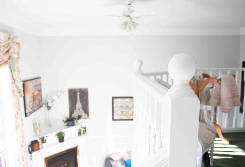 فندق صغير The Jypsy Inn Chambre Damour Bracebridge