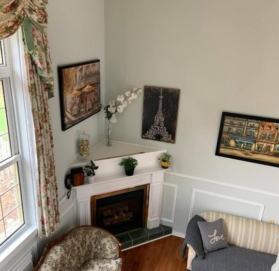 فندق صغير The Jypsy Inn Chambre Damour Bracebridge