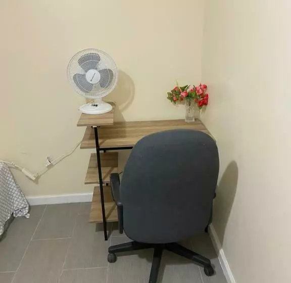 پانسیون A Delightful Room In Queens