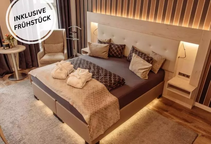 Majatalo Anacapri Gästehaus Girona