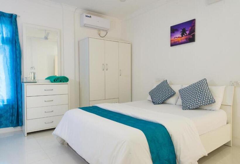 پانسیون Palm Gate Maldives