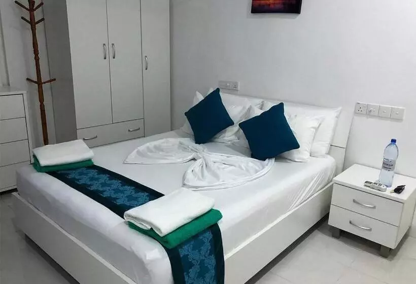 پانسیون Palm Gate Maldives