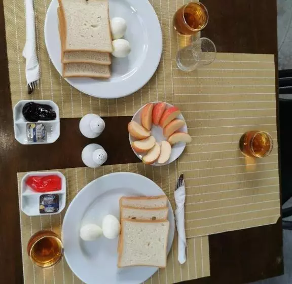 پانسیون Palm Gate Maldives