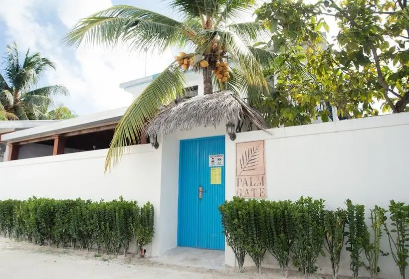 پانسیون Palm Gate Maldives