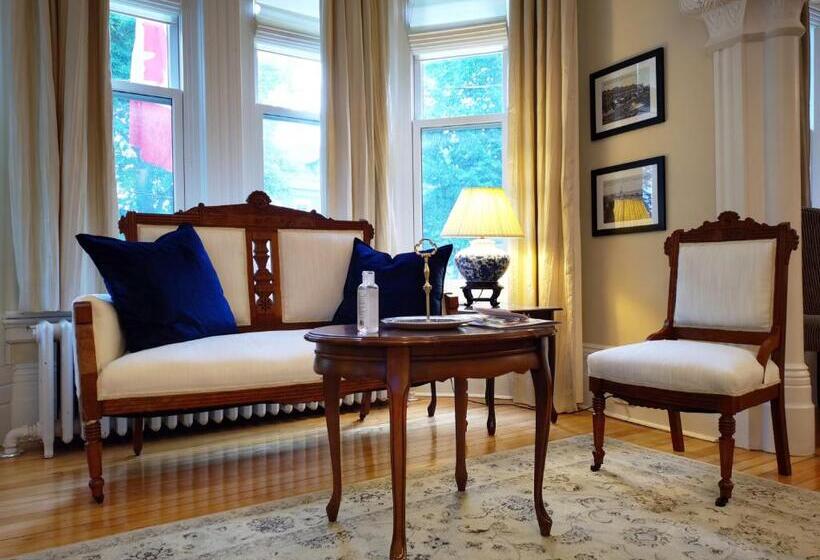 تختخواب و صبحانه No 1 Grafton Inn