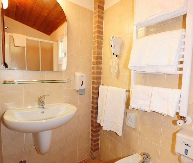 Agriturismo Colle Degli Olivi