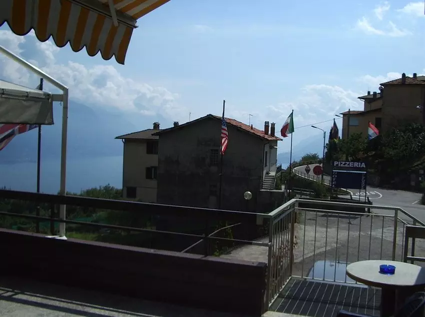 ホテル Albergo Samaver