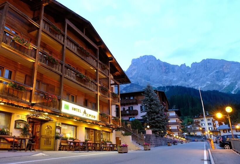 ホテル Alpino