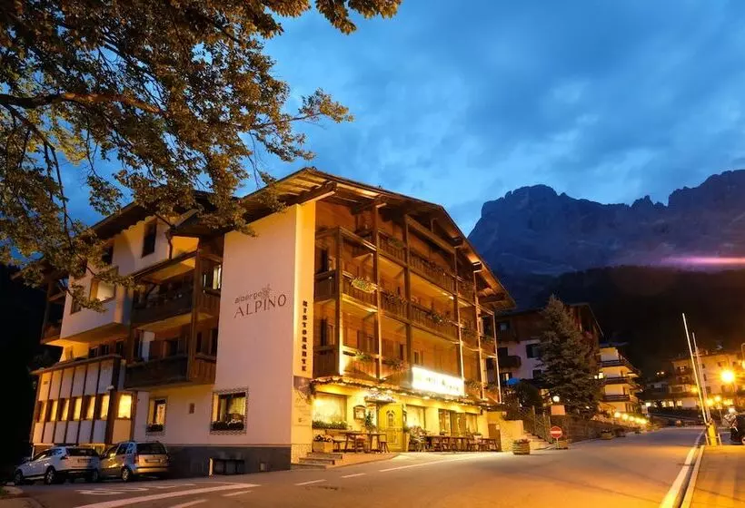 호텔 Alpino