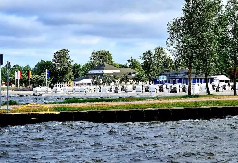 ホテル Am Markt & Brauhaus Stadtkrug