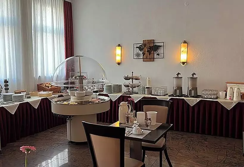 ホテル Am Markt & Brauhaus Stadtkrug