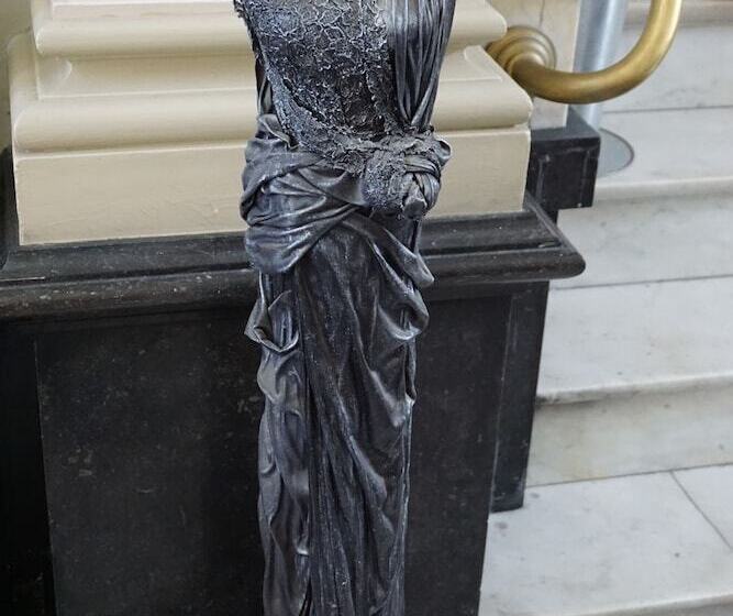 בית מלון כפרי Asiris