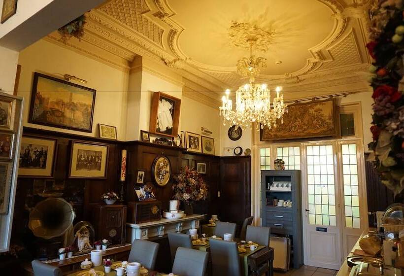 בית מלון כפרי Asiris