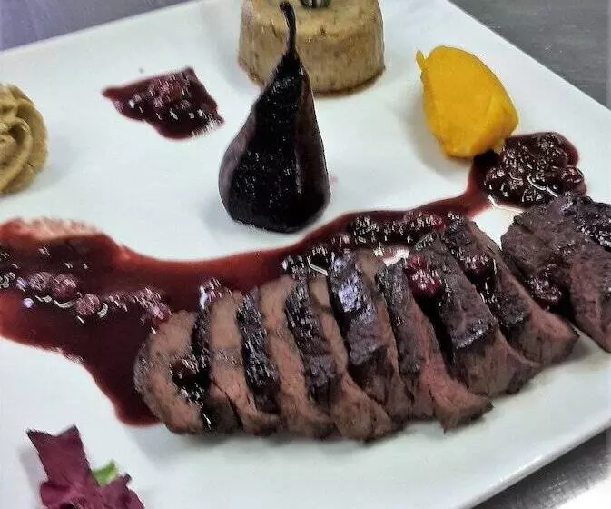 Отель Auberge Du Cheval Blanc