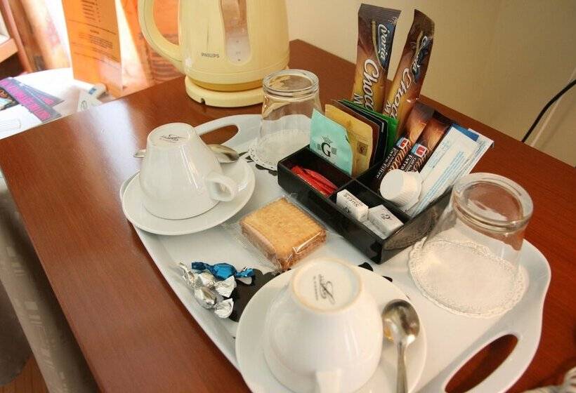 ホテル Auberge Du Cheval Blanc