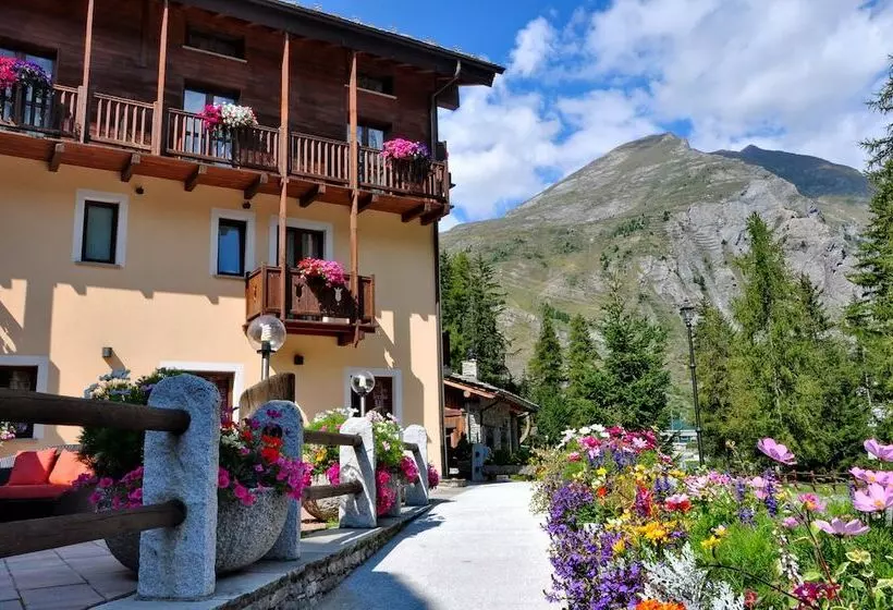 Hotel Boton D Or & Wellness A La Thuile