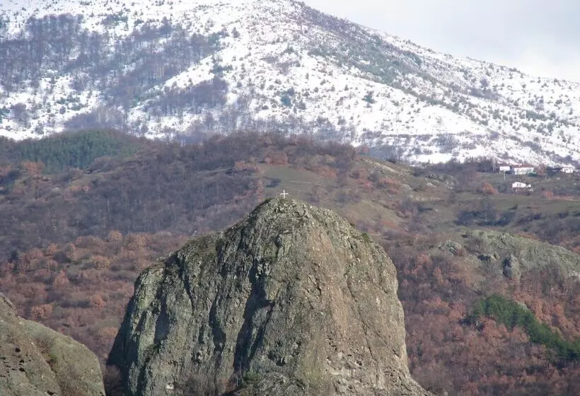 فندق Centaur Family