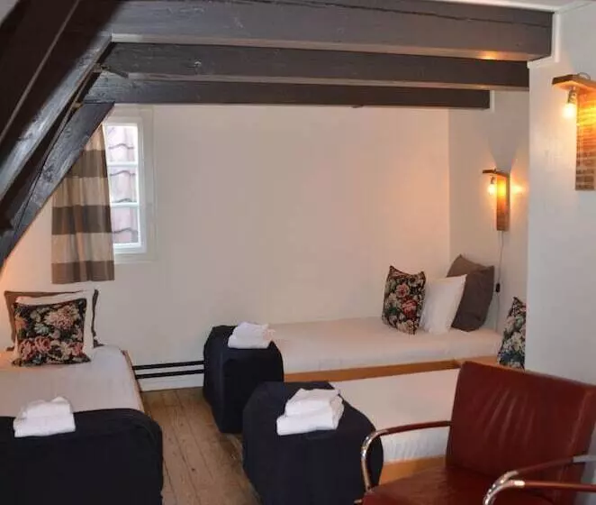 هتل De Tabaksplant