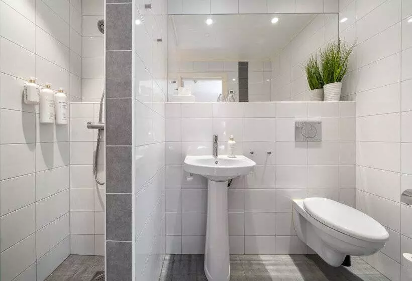 ホテル Himmelsby Spa & Konferens