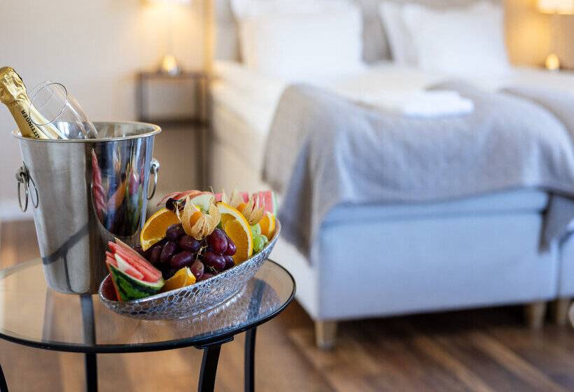 فندق Himmelsby Spa & Konferens