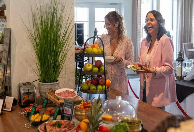 ホテル Himmelsby Spa & Konferens