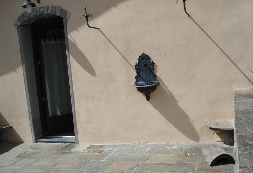 ホテル La Campana D Oro