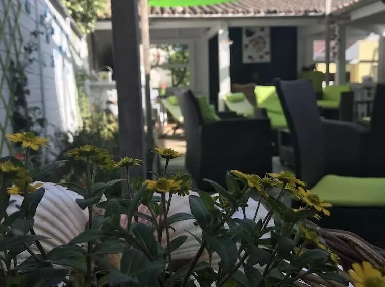 בית מלון כפרי La Cote Oceane