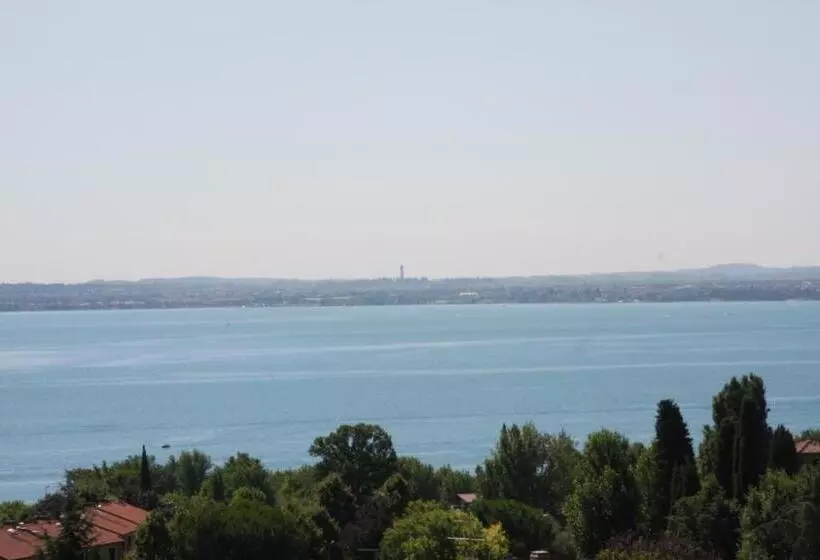 ホテル La Pergola