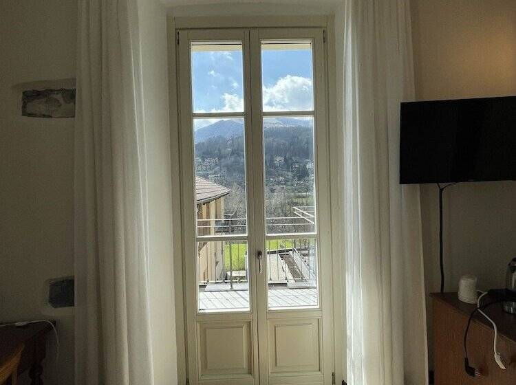 فندق Albergo La Torre