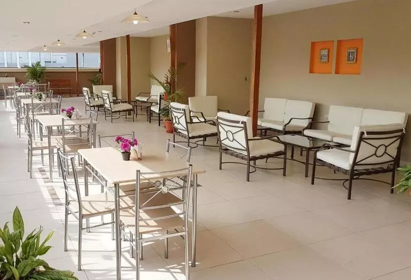 Отель Las Palmas