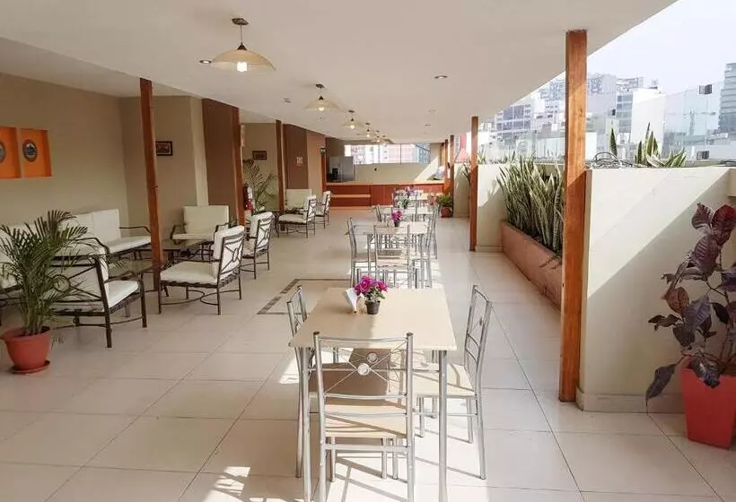 Отель Las Palmas