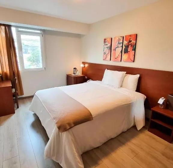 Отель Las Palmas