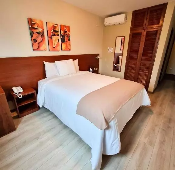 Отель Las Palmas