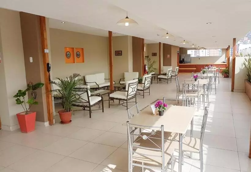 Отель Las Palmas