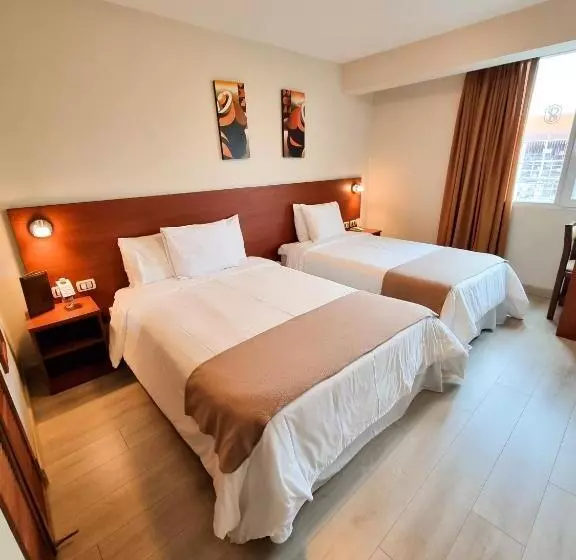 Отель Las Palmas