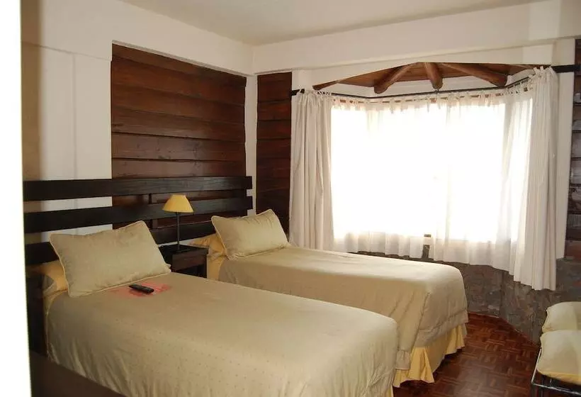 בית מלון כפרי Los Canelos