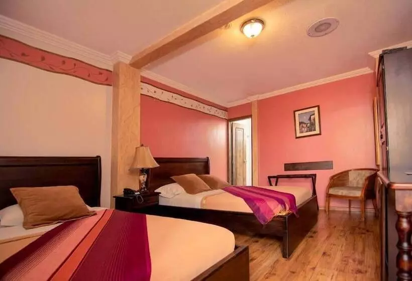 Отель Morenica Del Rosario