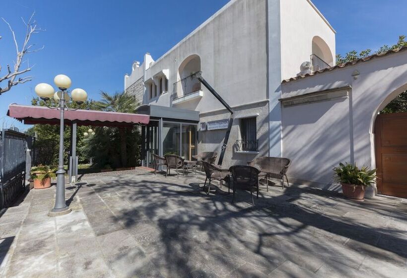 בית מלון כפרי Masseria Sant Anna