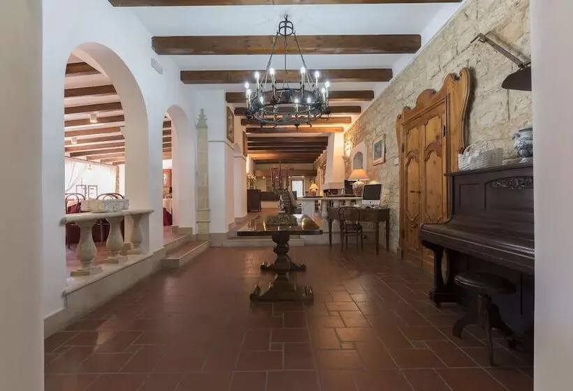 בית מלון כפרי Masseria Sant Anna