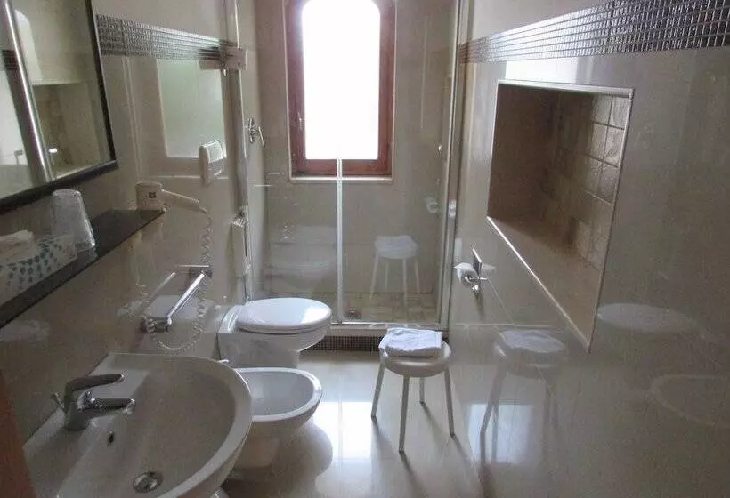 בית מלון כפרי Masseria Sant Anna