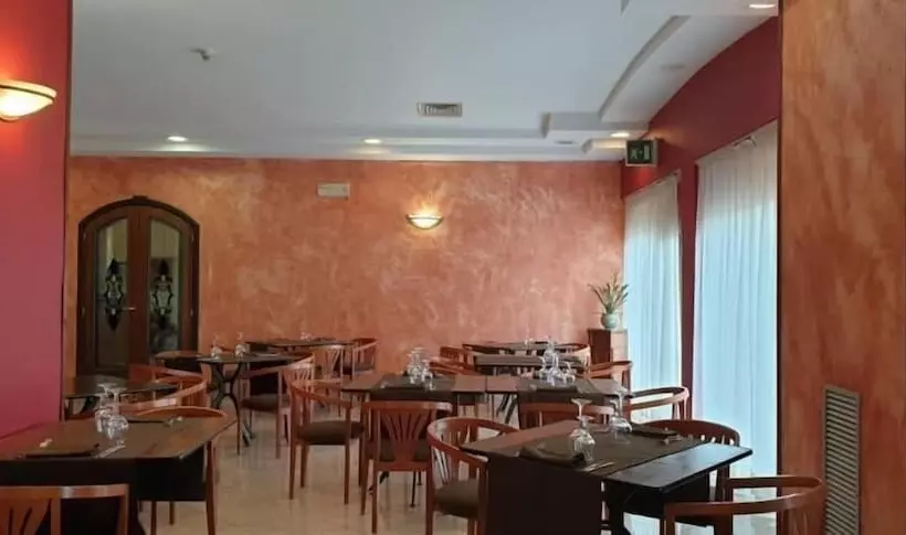 בית מלון כפרי Scrivano